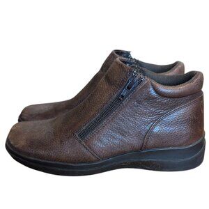 Predictions Shoes Leather Brown 2- Zip up Comfort Low Cut Booties Wide Width